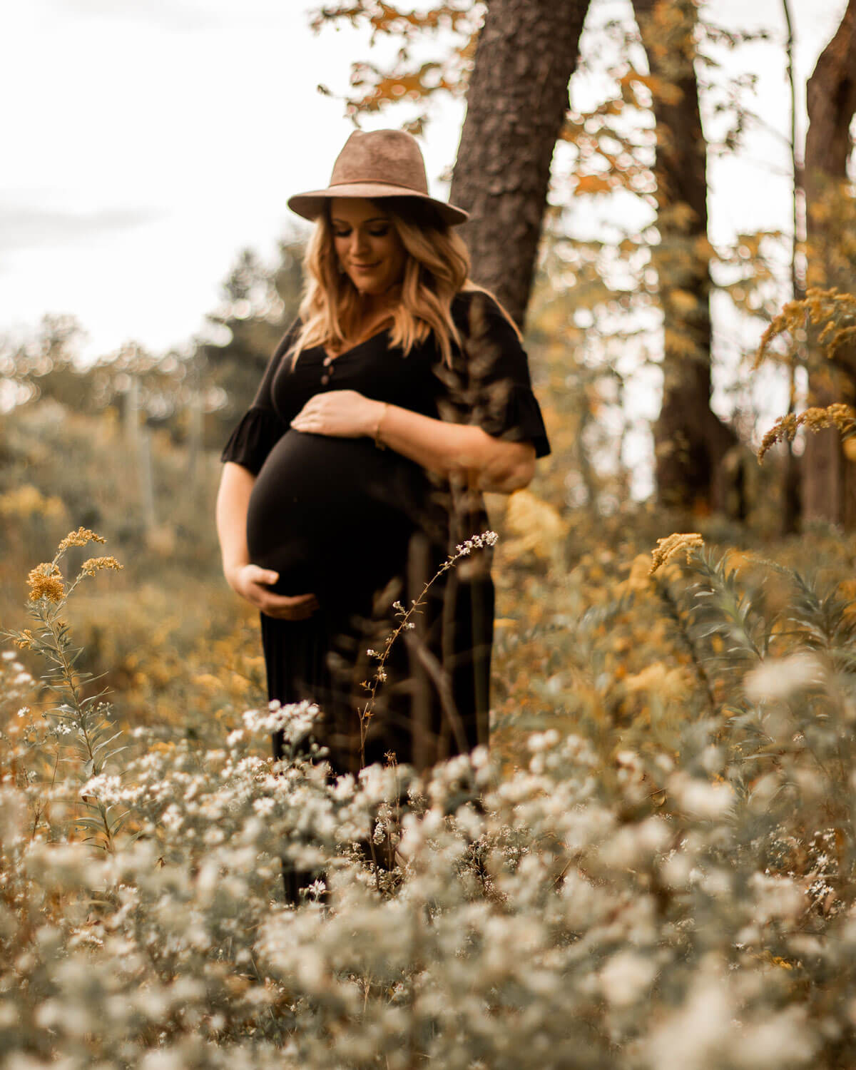 Midwife and Life - Maternity Fashion Essentials - Your Maternity